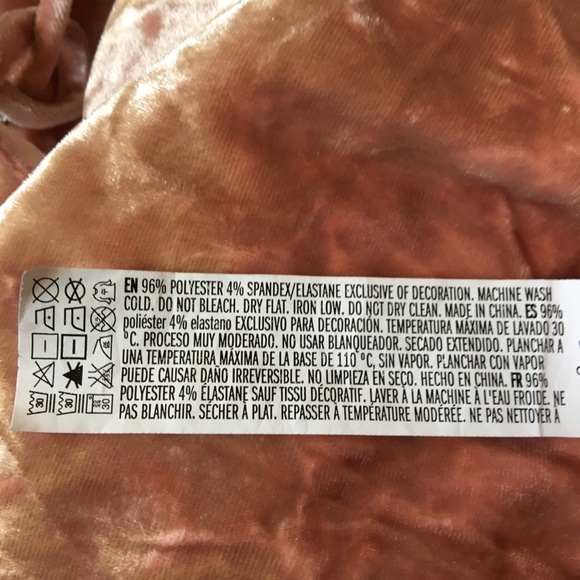 Forever 21. - Picture 6 of 6